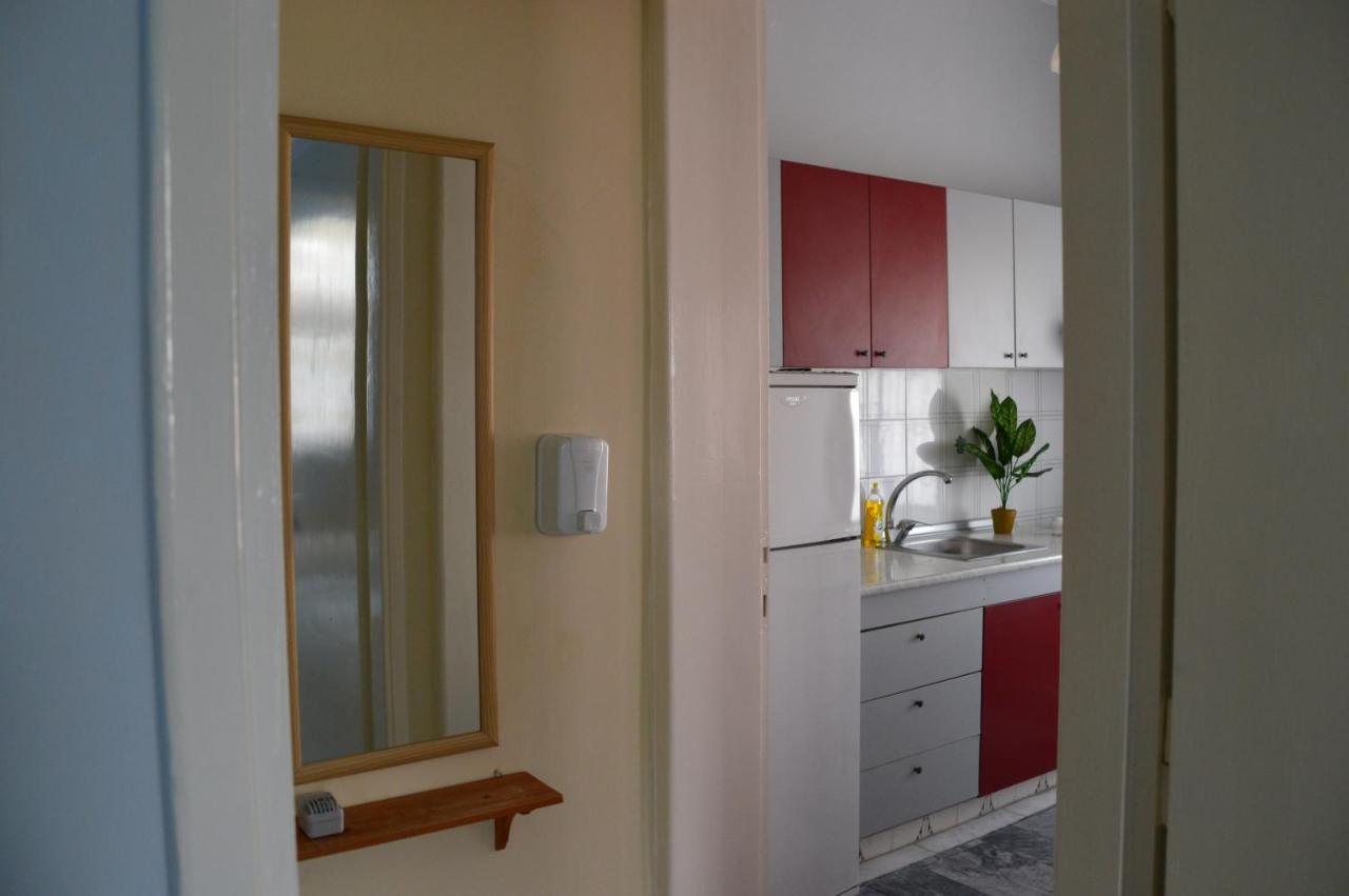 Antony Apartments Неа Плагия Екстериор снимка
