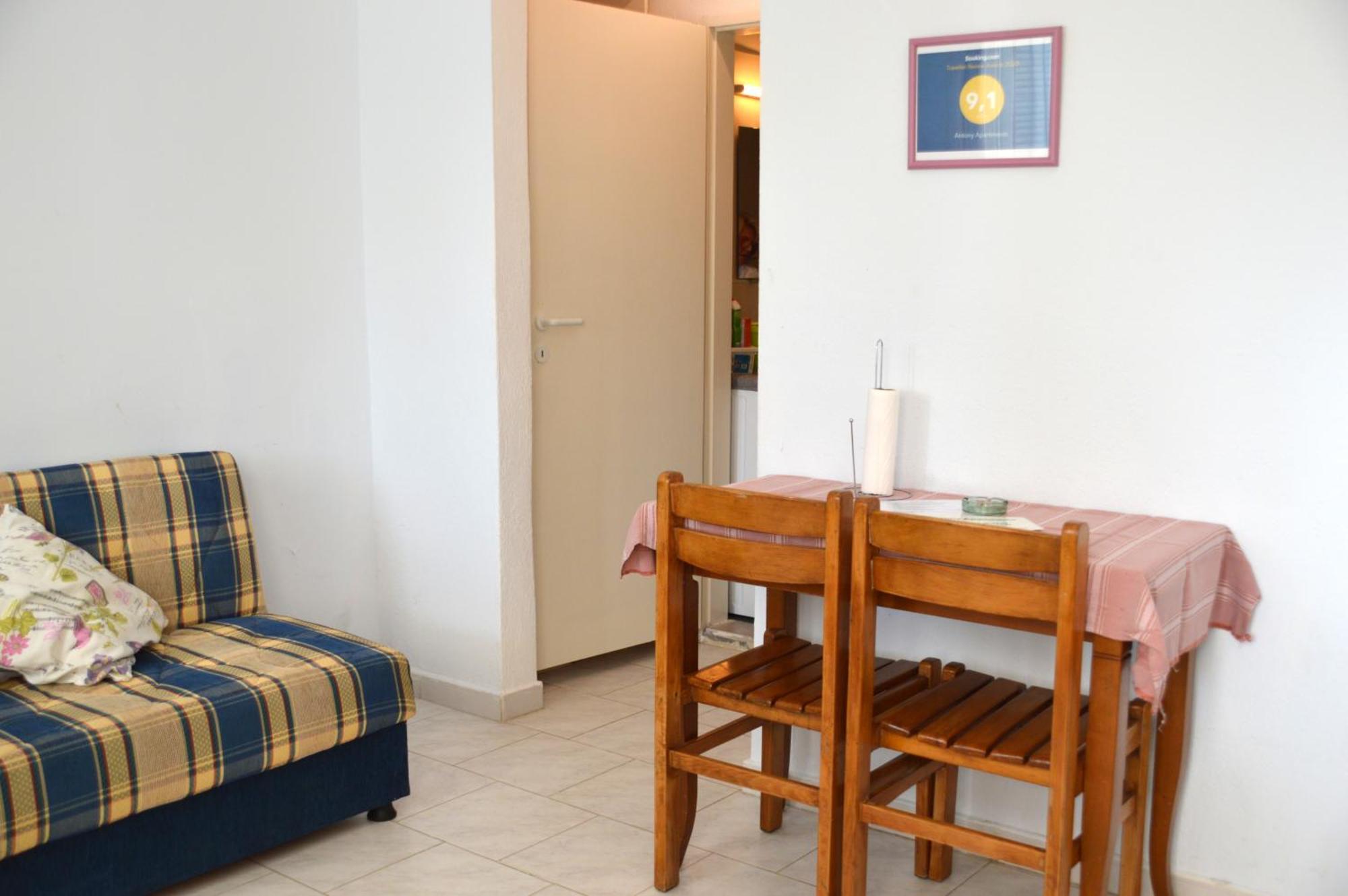 Antony Apartments Неа Плагия Екстериор снимка