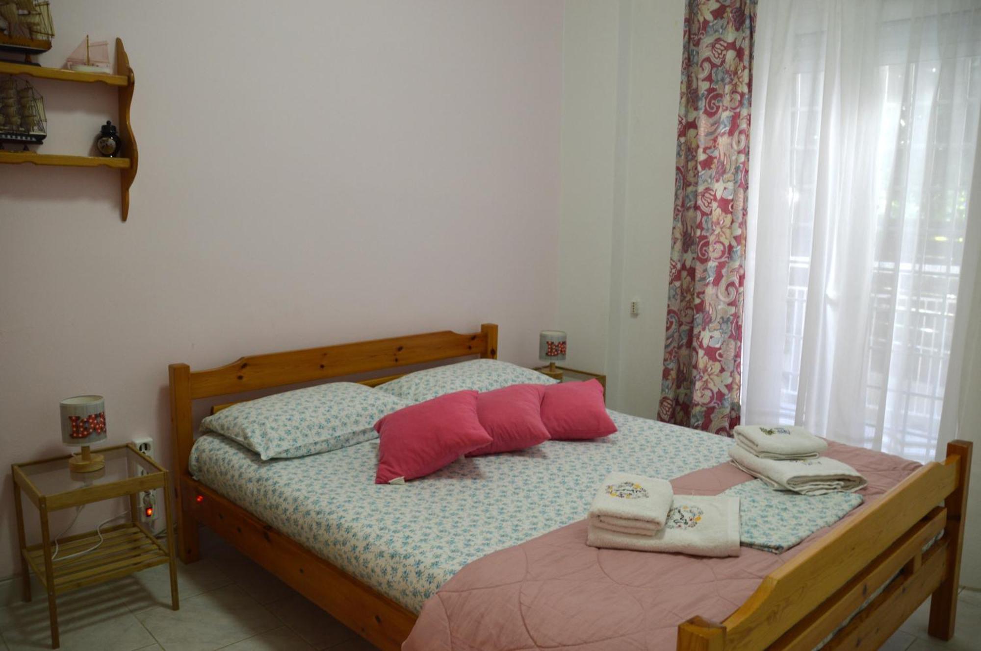 Antony Apartments Неа Плагия Екстериор снимка